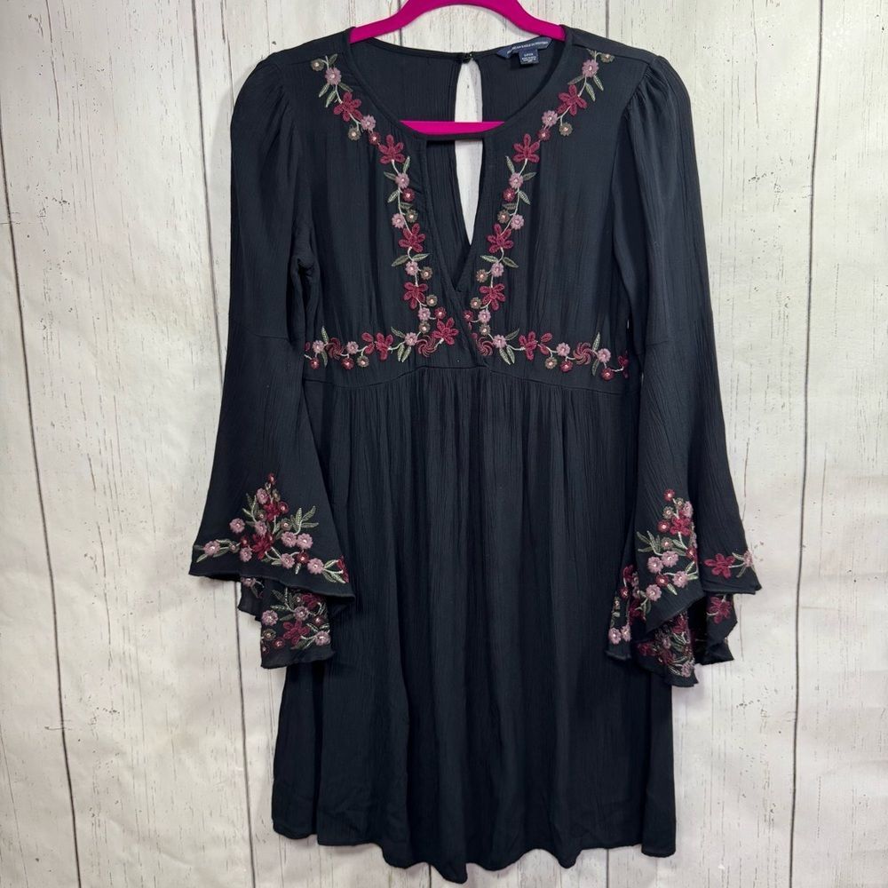 American Eagle Outfitters Mini Dress Black Embroidered Boho Bell Sleeve Size S